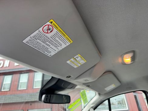 Used 2018 Ford Transit 250 image 15