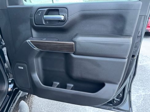 Used 2021 Chevrolet Silverado 1500 RST image 14