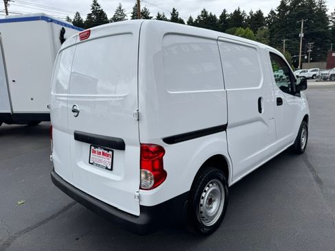 Used 2020 Nissan NV200 S FWD image 7