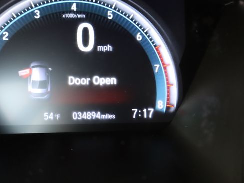 Used 2020 Honda Civic EX image 24