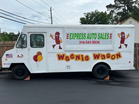 Used 2011 Chevrolet Impala LS image 24