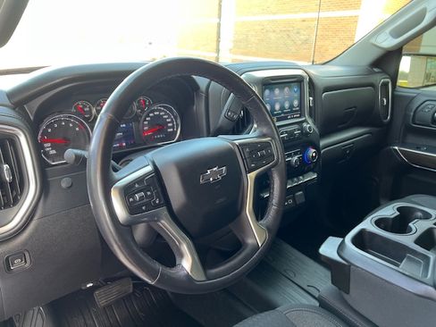 Used 2021 Chevrolet Silverado 1500 RST image 27