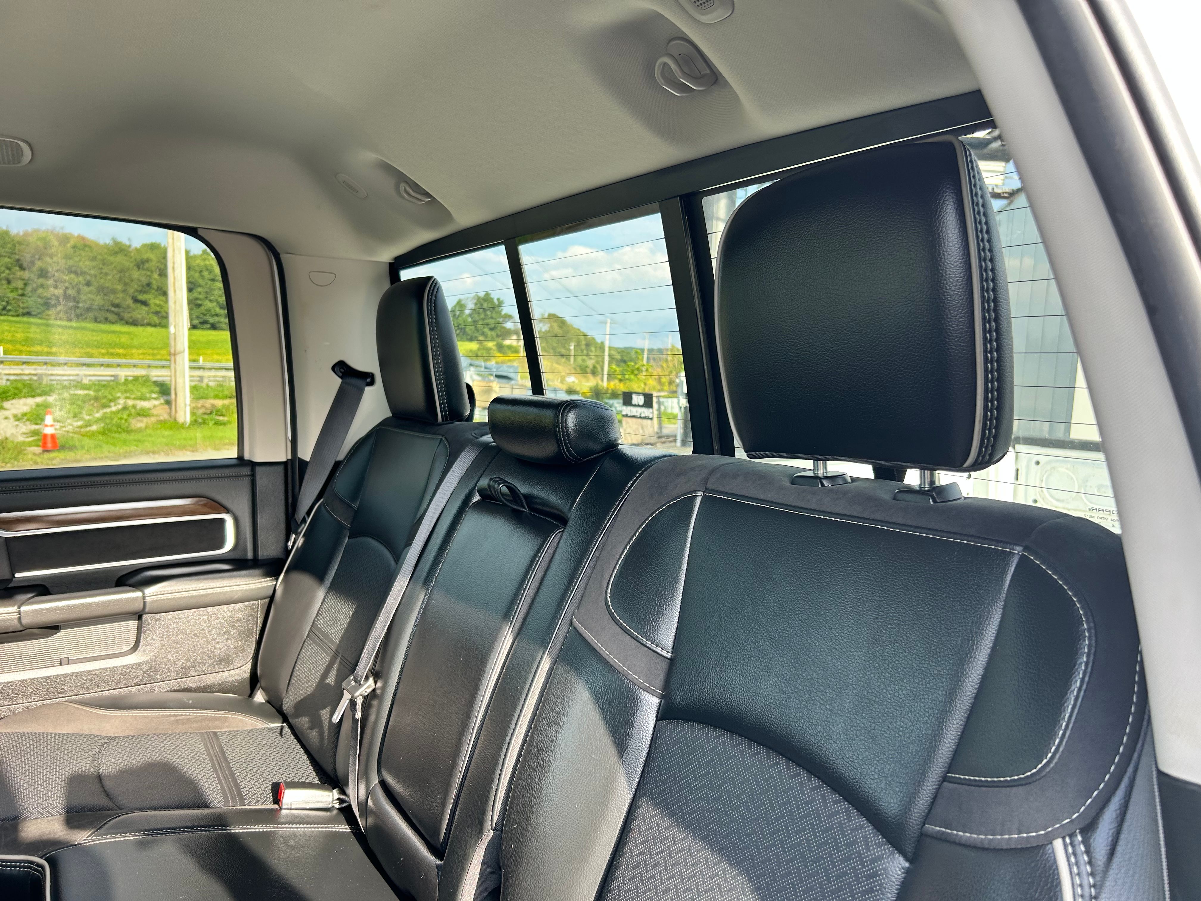 Used 2024 RAM 2500 4x4 Crew Cab Laramie image 42