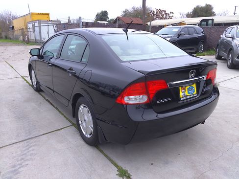 Used 2010 Honda Civic image 3