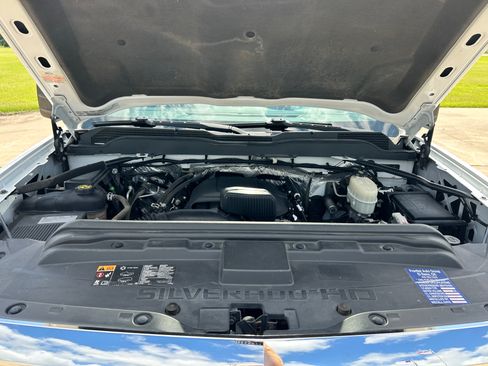 Used 2016 Chevrolet Silverado 2500 2WD Double Cab image 26