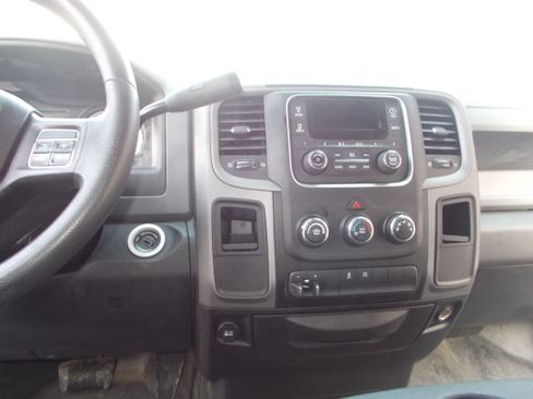 Used 2015 RAM 1500 Tradesman image 16