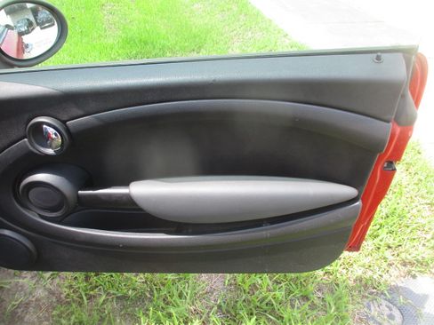 Used 2009 MINI Cooper Hardtop FWD image 17