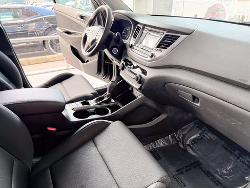 Used 2017 Hyundai Tucson FWD SE image 15