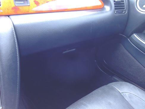 Used 2002 Lexus SC 430 Convertible RWD image 17