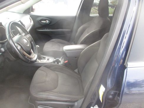 Used 2016 Jeep Cherokee Latitude image 13