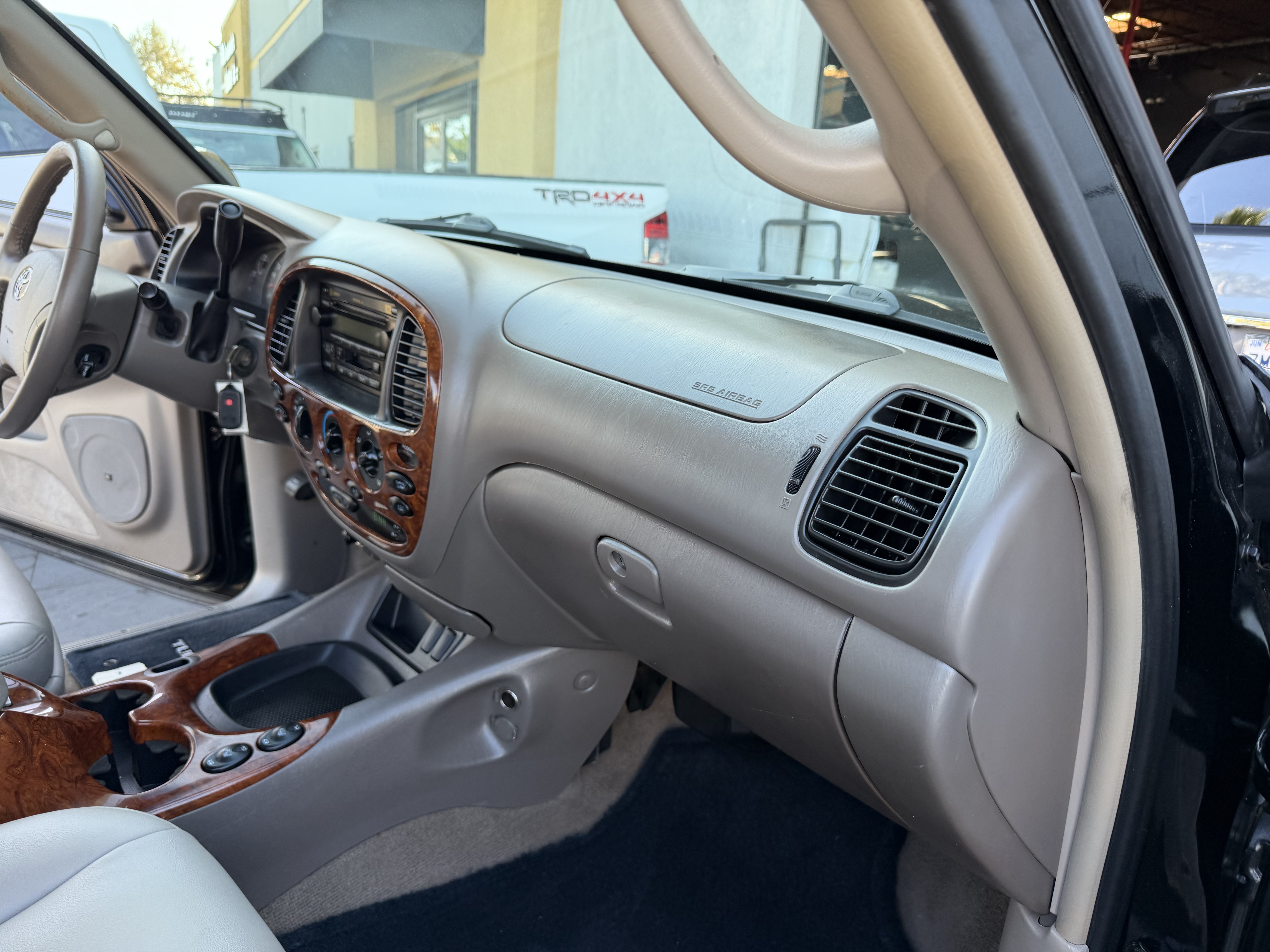 Used 2005 Toyota Tundra 4x4 Double Cab Limited image 31