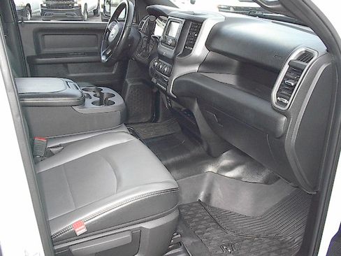 Used 2022 RAM 2500 Tradesman RWD image 11