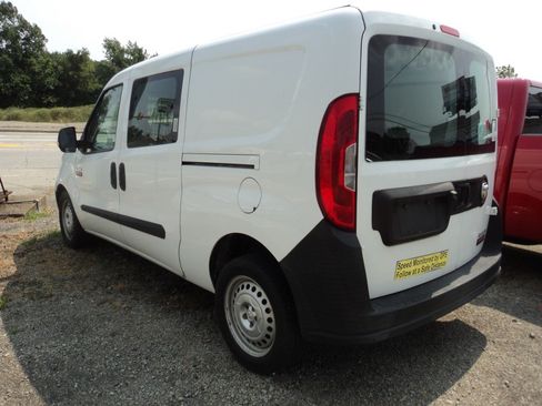 Used 2018 RAM ProMaster City Tradesman SLT image 10