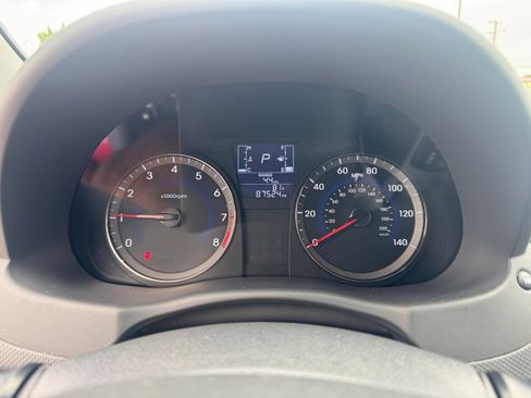 Used 2015 Hyundai Accent GLS Sedan FWD image 26