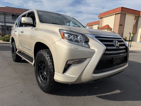 Used 2014 Lexus GX 460 Luxury AWD/4WD image 18