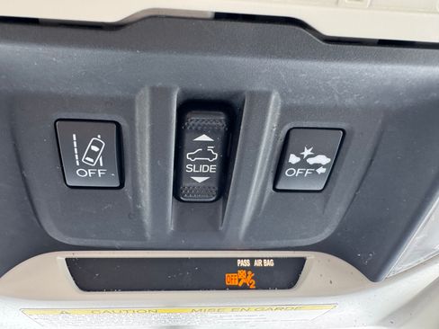 Used 2019 Subaru Forester Premium image 20