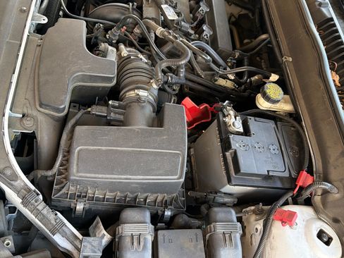 Used 2017 Ford Explorer 4WD Police Interceptor image 5