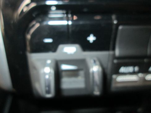 Used 2024 RAM 2500 Laramie Longhorn image 24