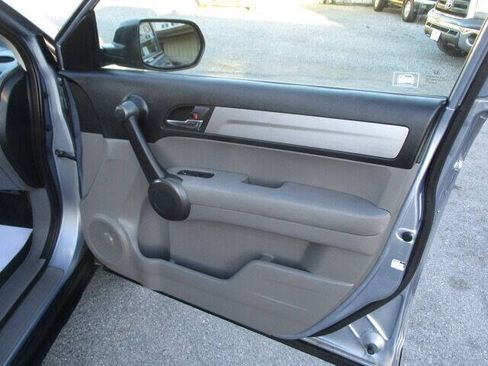 Used 2011 Honda CR-V SE image 19