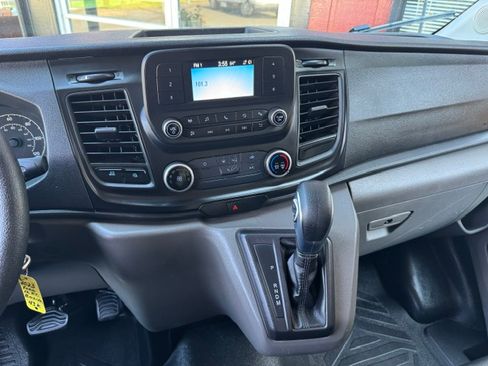 Used 2023 Ford Transit 350 156 DRW RWD image 13