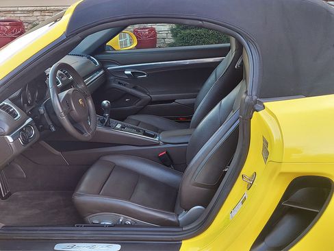 Used 2014 Porsche Boxster S image 50