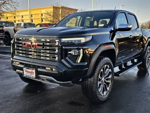 New 2026 GMC Canyon Denali image 10