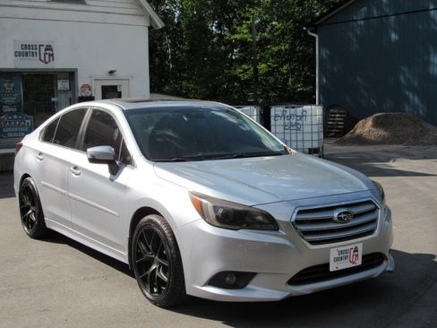 Used 2016 Subaru Legacy 2.5i Limited AWD/4WD image 11