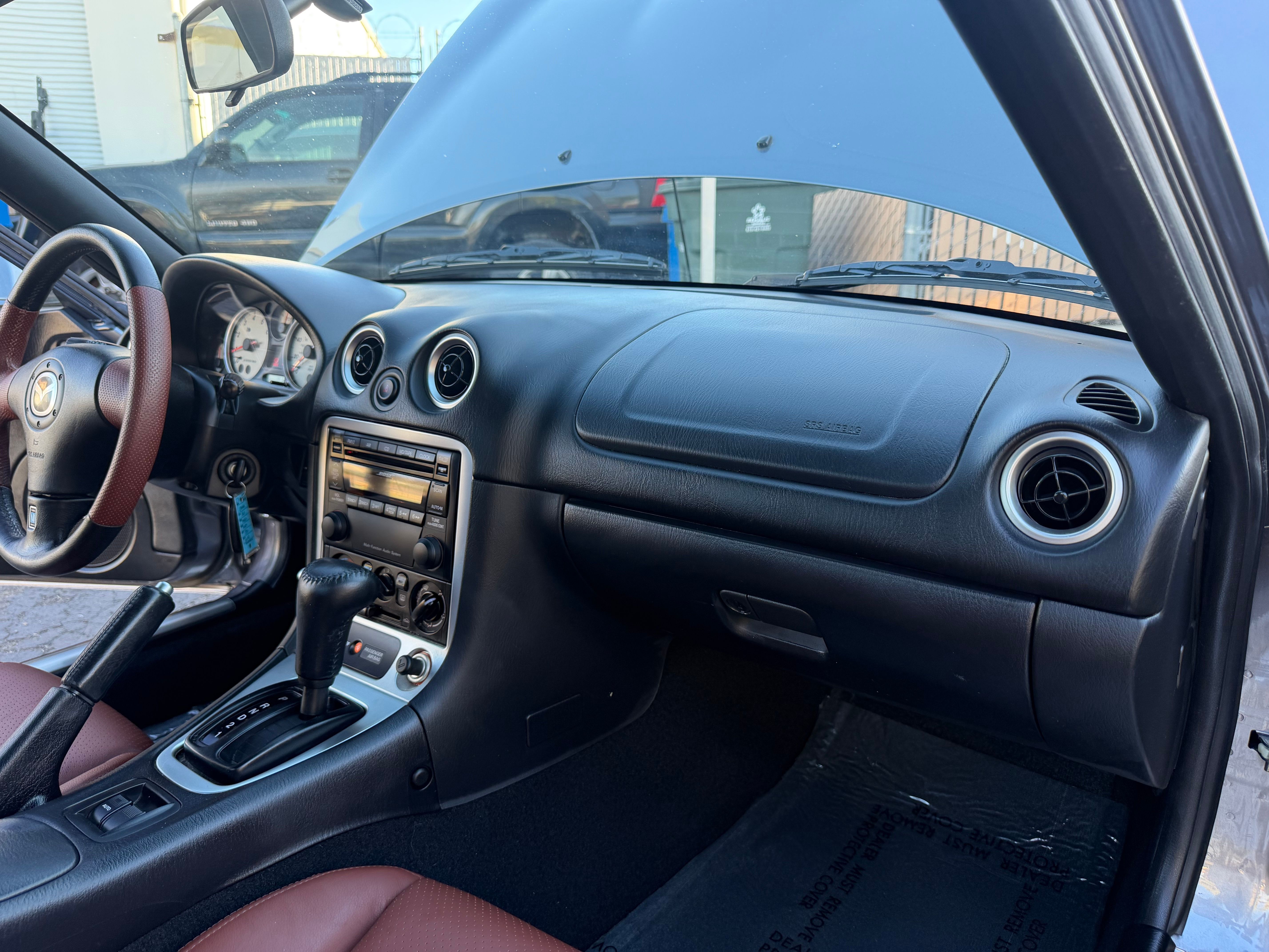Used 2002 MAZDA MX-5 Miata LS RWD image 45