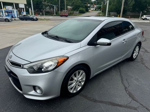 Used 2015 Kia Forte Koup EX FWD image 1
