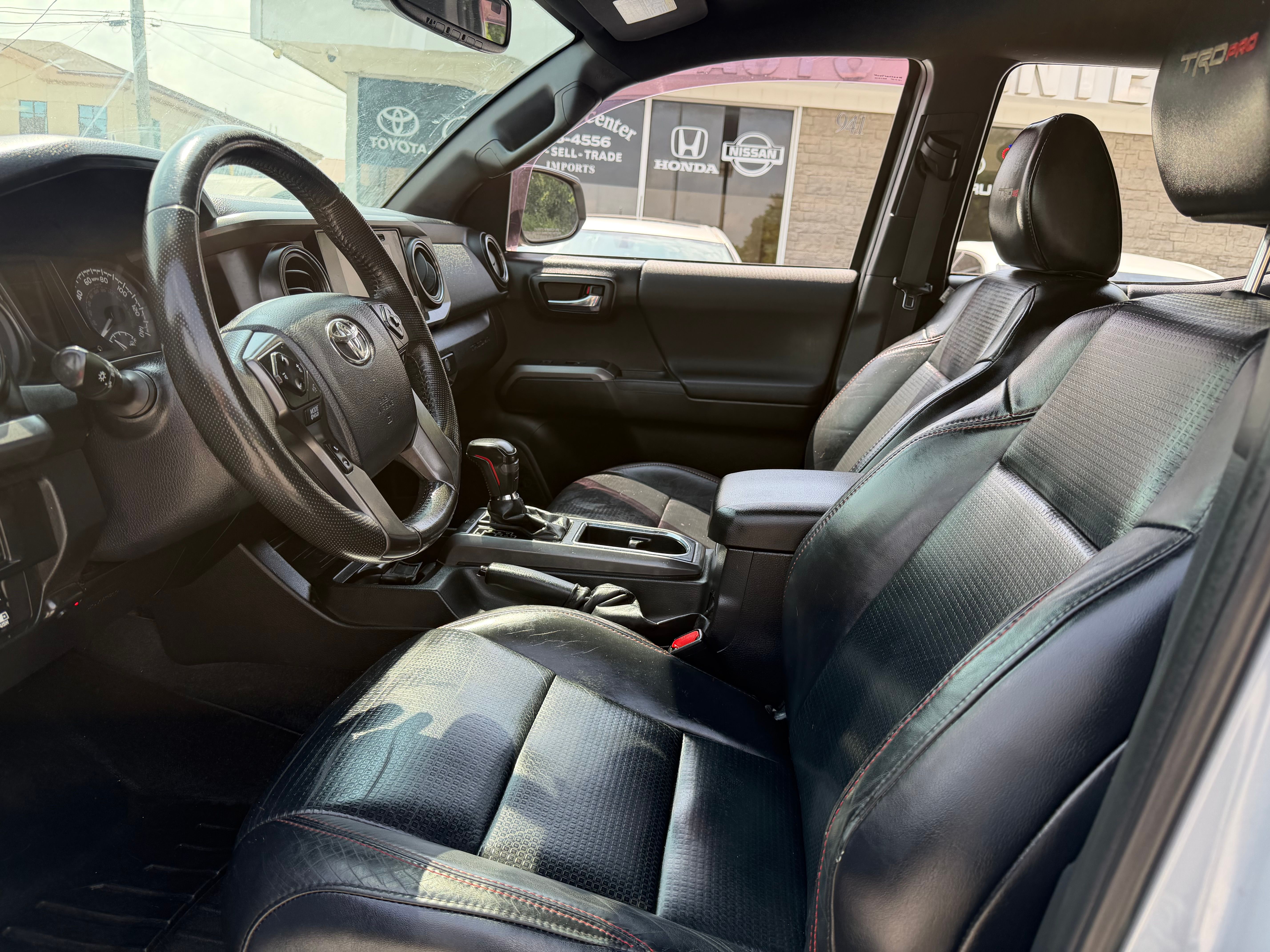 Used 2017 Toyota Tacoma 4x4 Double Cab image 17