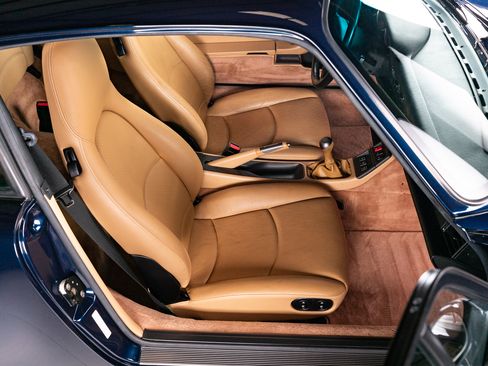 Used 1998 Porsche 911 Carrera S image 68