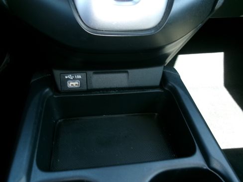 Used 2020 Honda CR-V LX image 14