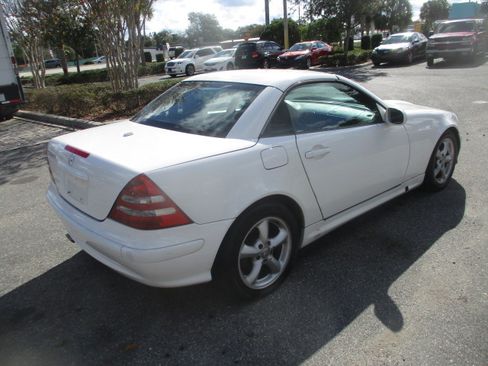 Used 2002 Mercedes-Benz SLK 320 image 5