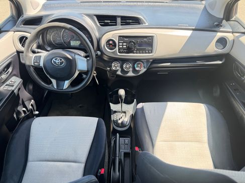 Used 2012 Toyota Yaris 2-Door Hatchback FWD image 19