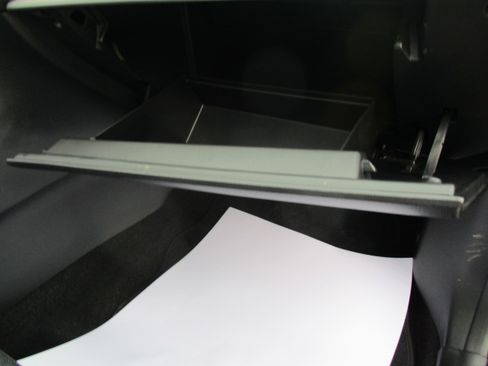 Used 2012 MAZDA MAZDA3 i Grand Touring image 26