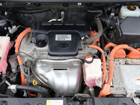 Used 2016 Toyota RAV4 Limited image 27