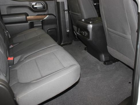 Used 2020 Chevrolet Silverado 1500 LT Trail Boss image 31