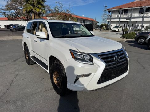 Used 2016 Lexus GX 460 image 15