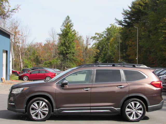 Used 2019 Subaru Ascent Touring 7-Passenger AWD/4WD image 4