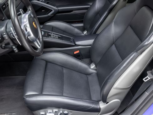 Used 2016 Porsche 911 Carrera GTS 2 wheel drive image 28