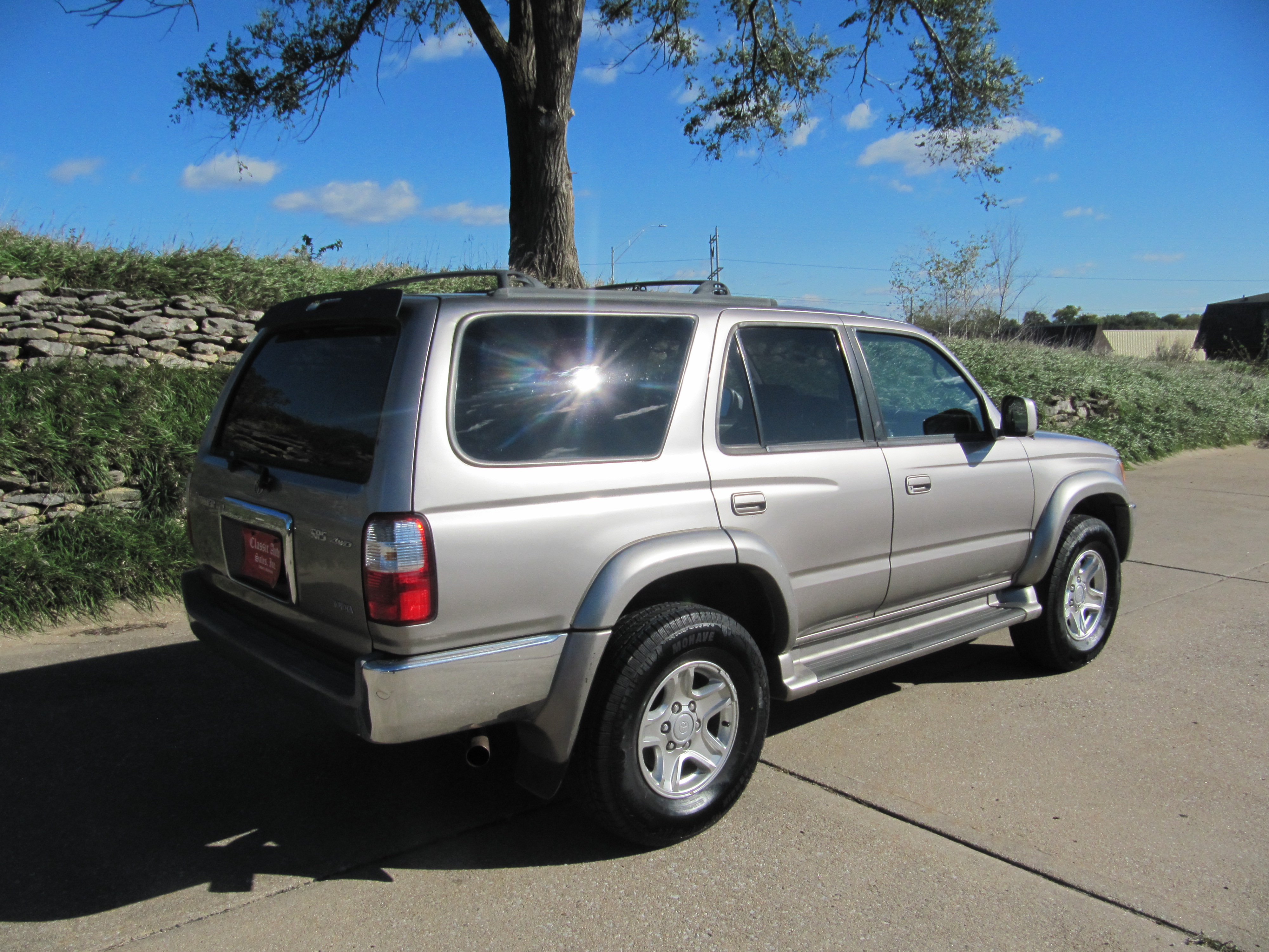 Used 2002 Toyota 4Runner 4WD SR5 image 7