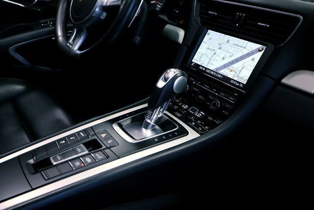 Used 2015 Porsche 911 Targa 4S AWD/4WD image 32
