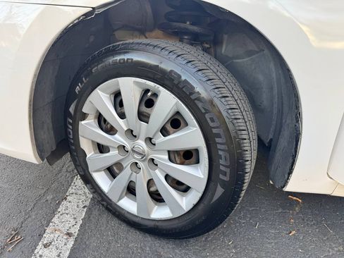 Used 2016 Nissan Sentra 1.8 S image 21