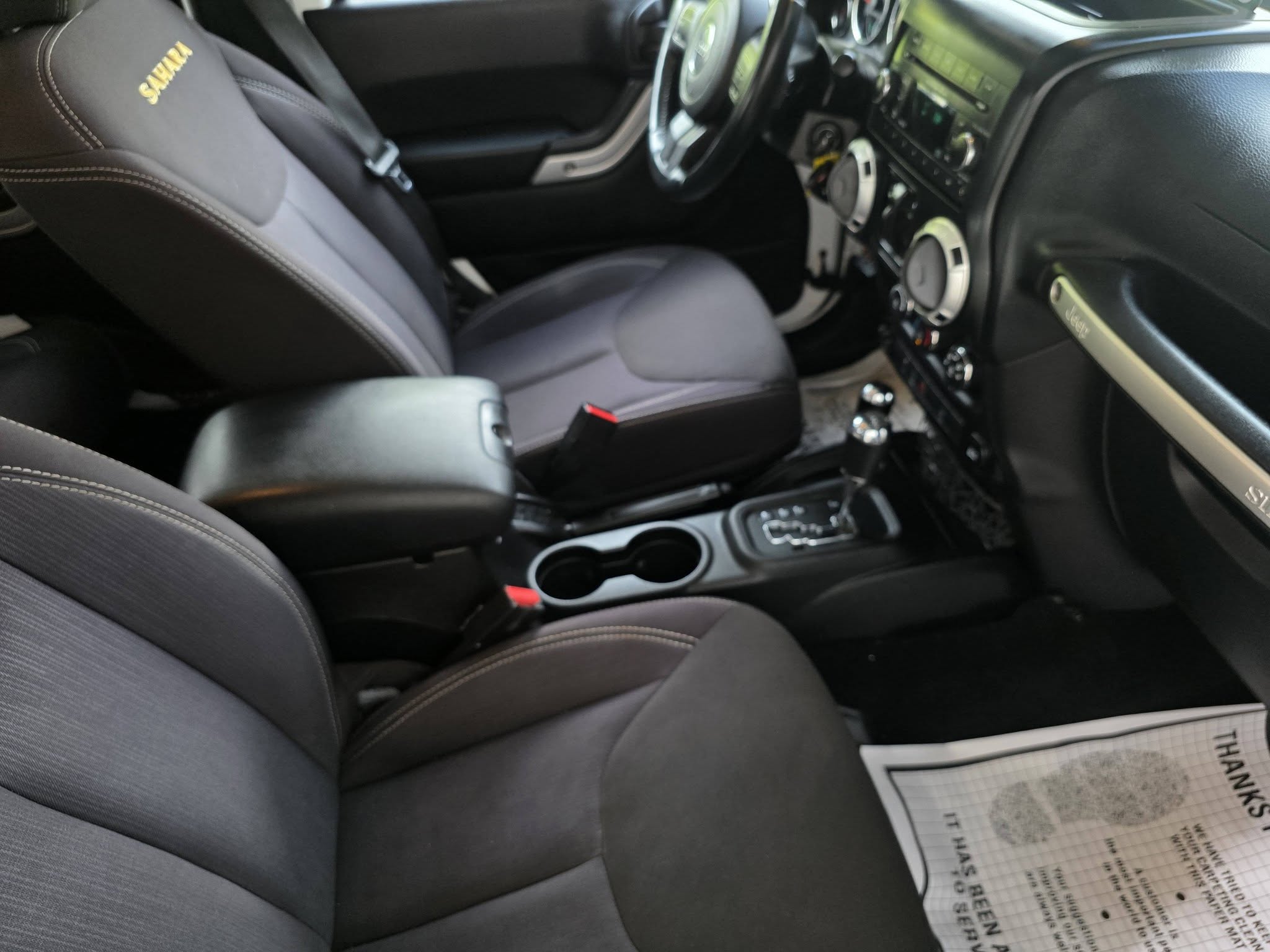 Used 2014 Jeep Wrangler 4WD Unlimited Sahara image 21