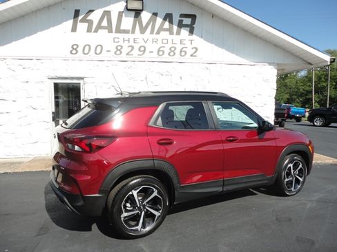 Used 2023 Chevrolet TrailBlazer FWD RS image 6