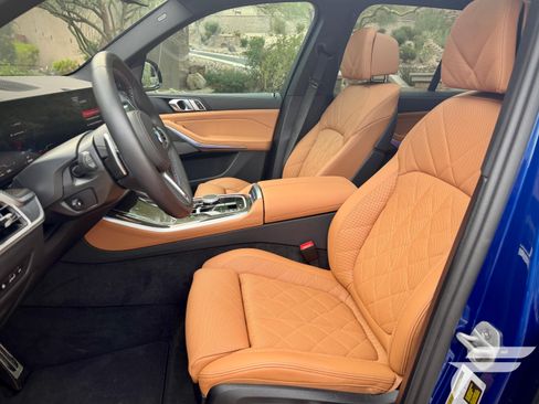 Used 2026 BMW X5 M60i image 23