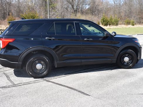 Used 2020 Ford Explorer 4WD Police Interceptor image 10