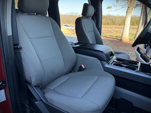 Used 2020 Ford F250 XLT image 27