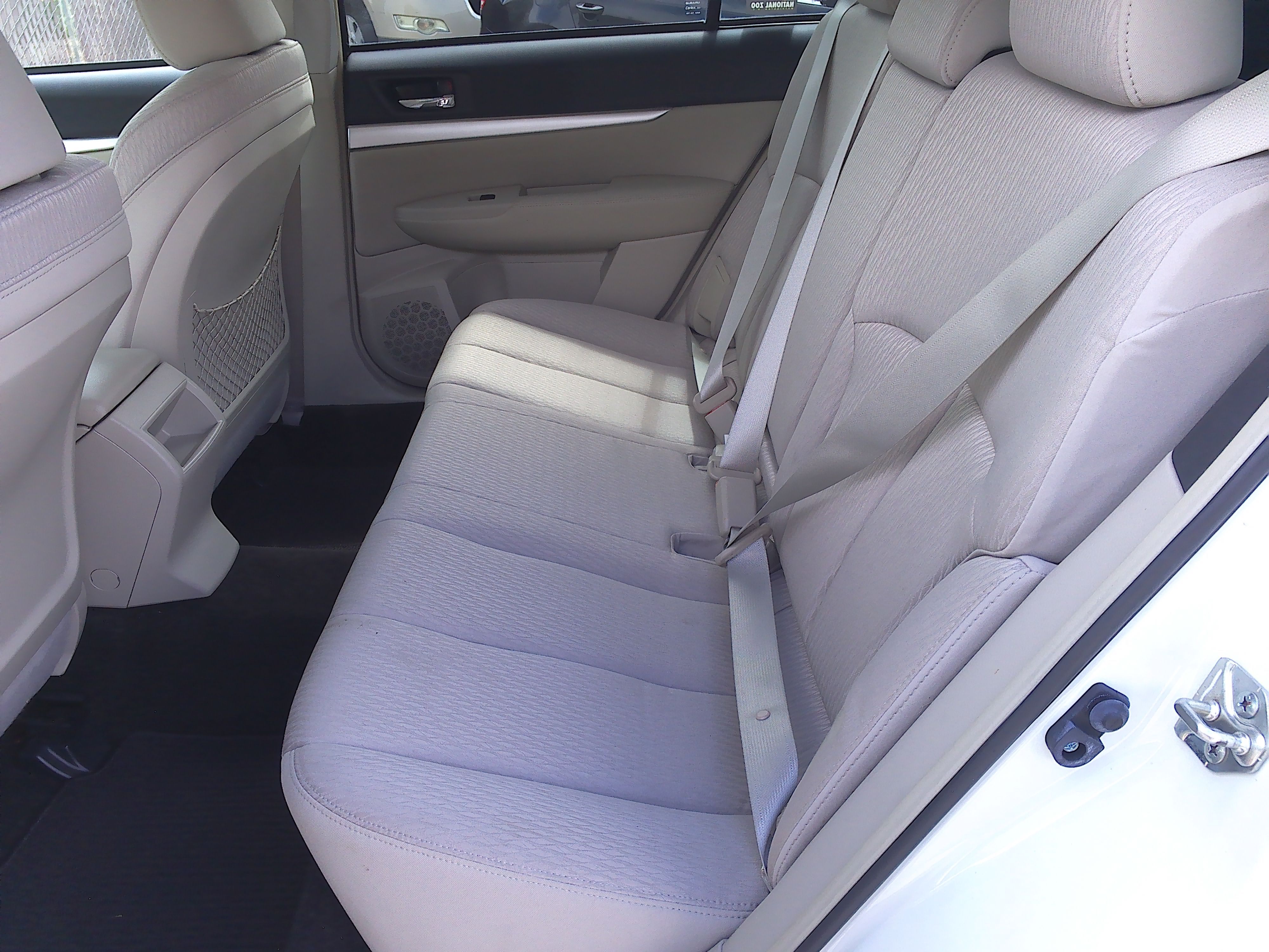 Used 2012 Subaru Outback 2.5i Premium AWD/4WD image 8