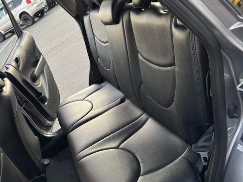 Used 2008 Honda Fit Sport image 21